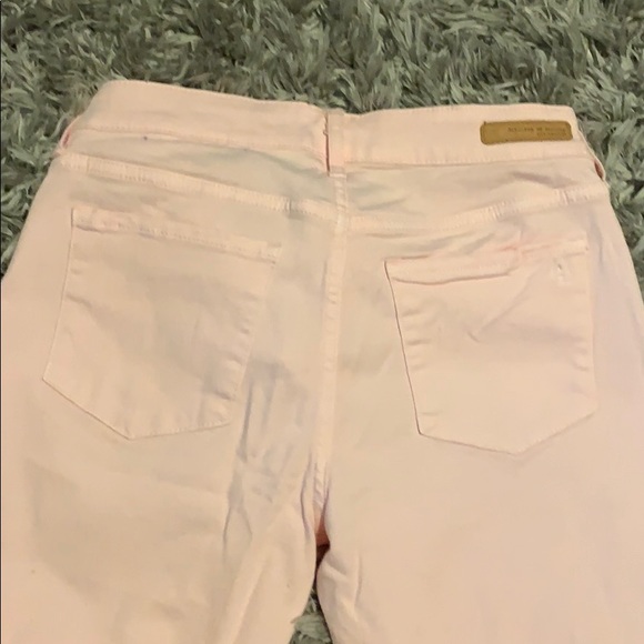 Mid Rise Jeggings - Picture 3 of 3